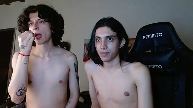 angelitofemboy online show from 24, 12, 2024