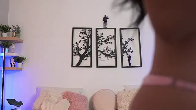 sofi crush online show from 15, 3, 2025