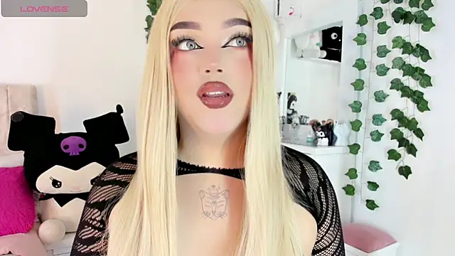 Snapshot of cattriona_muller chatting on 18, 7, 2026 cattriona muller online show from 18, 7, 2026