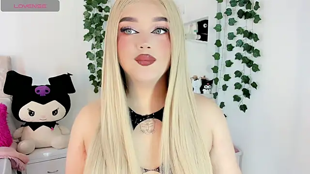Snapshot of cattriona_muller chatting on 18, 6, 2026 cattriona muller online show from 18, 6, 2026