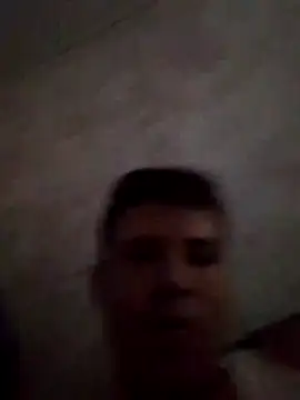 Snapshot of denca28 chatting on 17, 12, 2025 denca28 online show from 17, 12, 2025