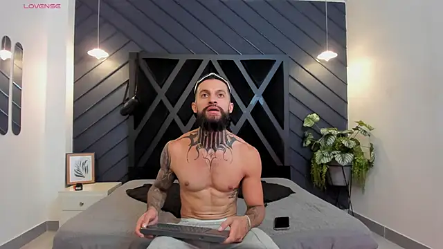 Apolo Bianco  online show from 29, 9, 2025