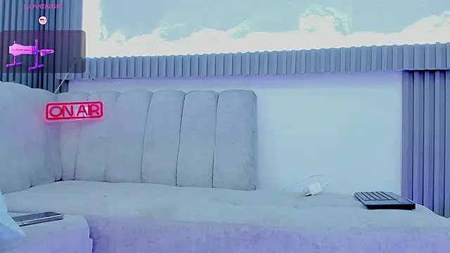 Apolo Bianco  online show from 3, 11, 2025