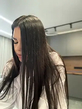 HugeBoobs- online show from 14, 2, 2025