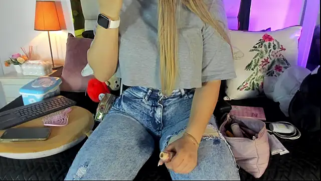 emmy r online show from 22, 12, 2025