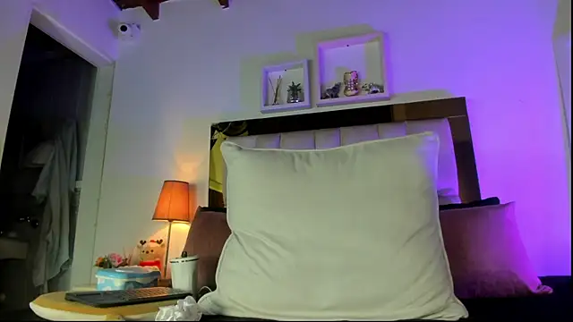 emmy r online show from 9, 1, 2026