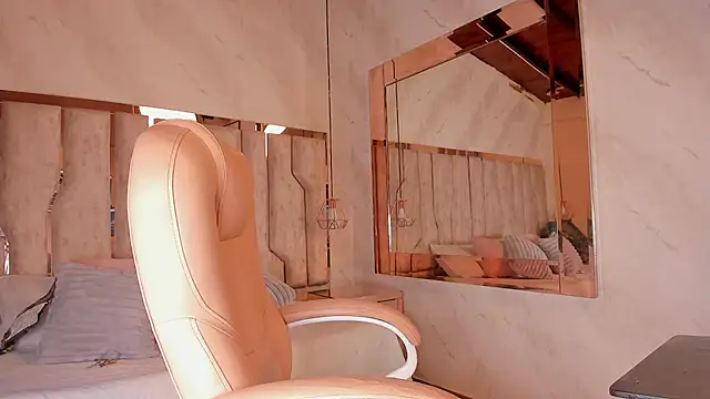 ari monet online show from 27, 9, 2025