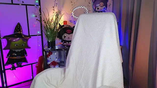 Snapshot of ImBonBon chatting on 5, 11, 2025 ImBonBon online show from 5, 11, 2025