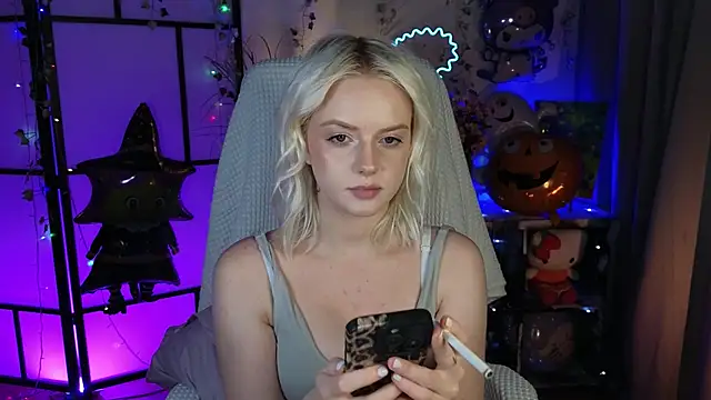 Snapshot of ImBonBon chatting on 18, 10, 2025 ImBonBon online show from 18, 10, 2025