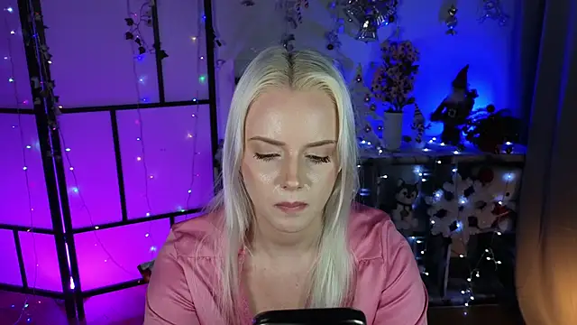 Snapshot of ImBonBon chatting on 9, 2, 2025 ImBonBon online show from 9, 2, 2025