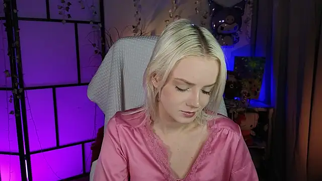 Snapshot of ImBonBon chatting on 24, 11, 2025 ImBonBon online show from 24, 11, 2025