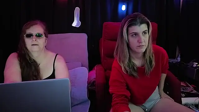 Sexy Mama-69 online show from 30, 9, 2025