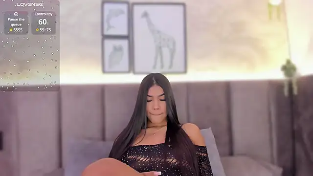 chloe sullivannn online show from 7, 12, 2024