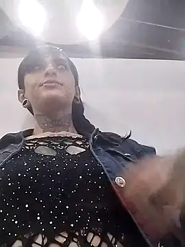 emma onassis 17 online show from 7, 3, 2025