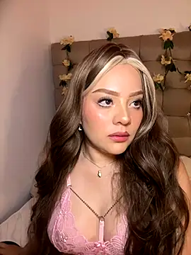 Snapshot of Jullieetta chatting on 24, 9, 2025 Jullieetta online show from 24, 9, 2025