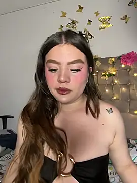 Jullieetta online show from 4, 5, 2026