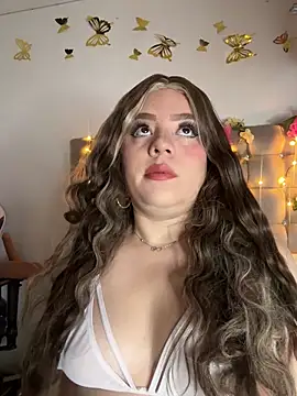 Jullieetta online show from 4, 2, 2026