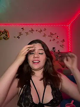 Snapshot of Jullieetta chatting on 14, 1, 2025 Jullieetta online show from 14, 1, 2025