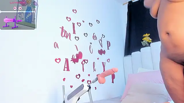 RoxannaBlanche online show from 12, 3, 2026