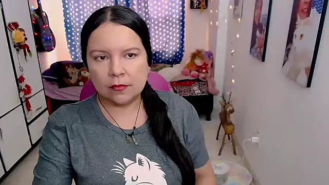 claryssa  online show from 24, 2, 2026