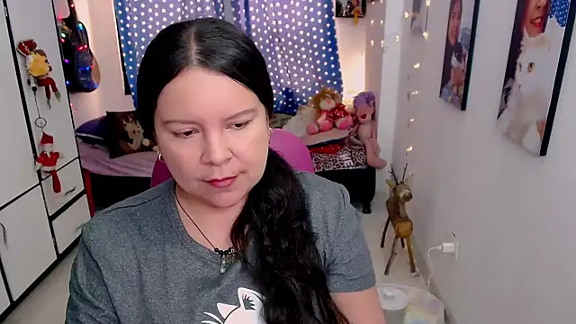 claryssa  online show from 26, 2, 2026