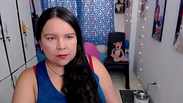 claryssa  online show from 10, 10, 2025