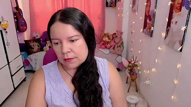 claryssa  online show from 17, 5, 2026
