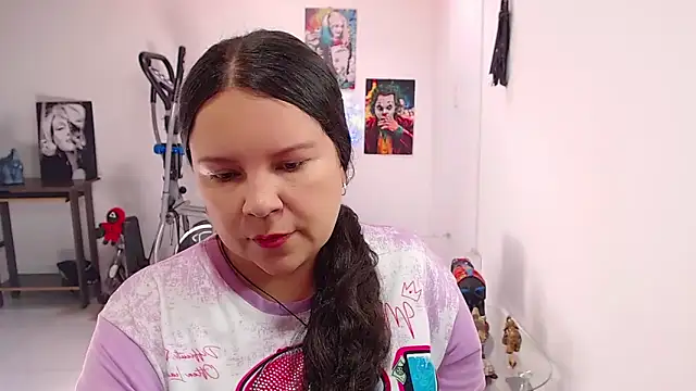 claryssa  online show from 27, 5, 2026