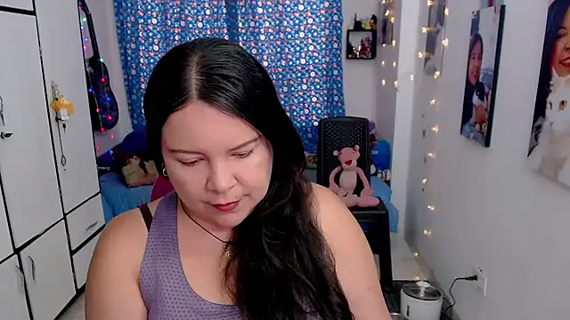 claryssa  online show from 6, 10, 2025