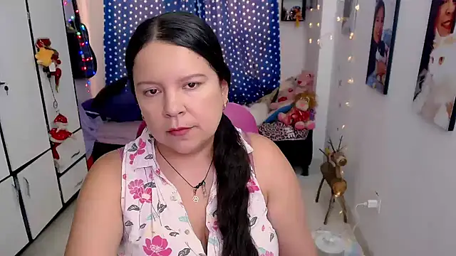 claryssa  online show from 5, 2, 2026