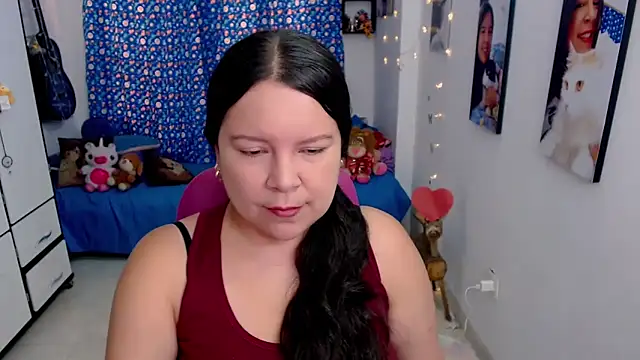 claryssa  online show from 27, 3, 2026