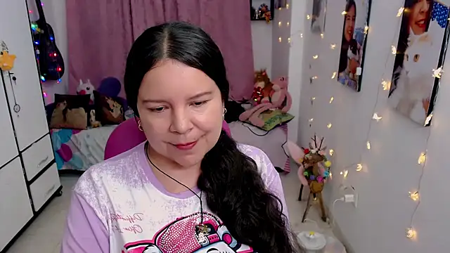 claryssa  online show from 23, 5, 2026