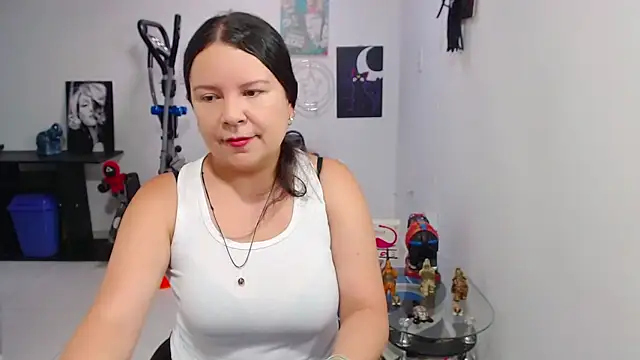 claryssa  online show from 1, 6, 2026