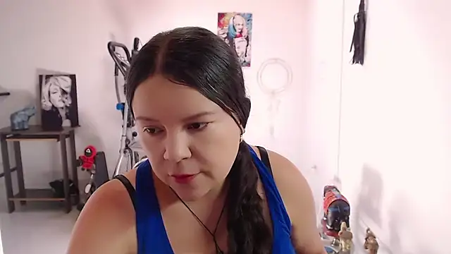 claryssa  online show from 15, 5, 2026
