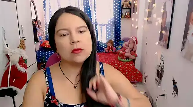 claryssa  online show from 6, 12, 2024