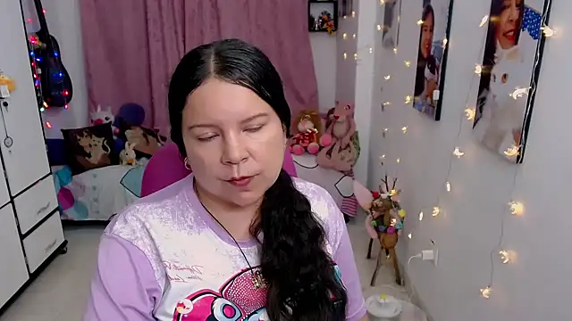 claryssa  online show from 16, 5, 2026