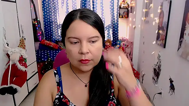 claryssa  online show from 6, 12, 2024