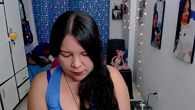 claryssa  online show from 22, 10, 2025