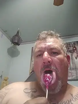 bigdoog8 online show from 28, 5, 2026