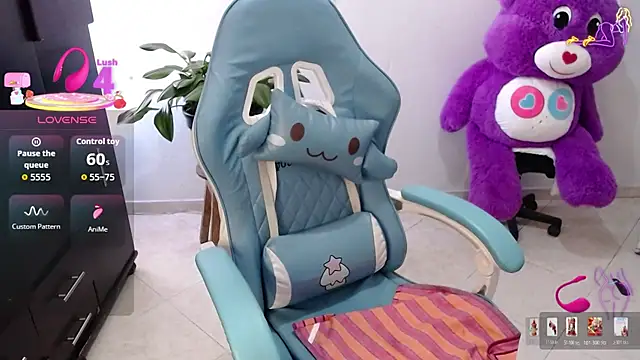 emily rosse04 online show from 4, 4, 2026