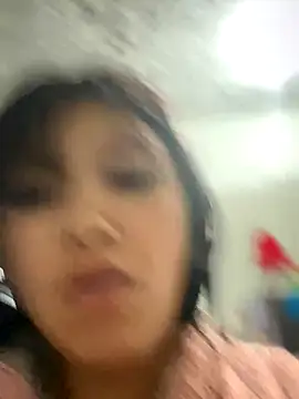 emily rosse04 online show from 4, 10, 2025