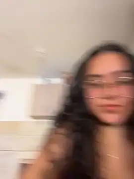 CurlyGirl 1 online show from 22, 12, 2025