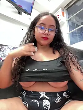 CurlyGirl 1 online show from 14, 3, 2025