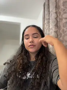 CurlyGirl 1 online show from 20, 7, 2026