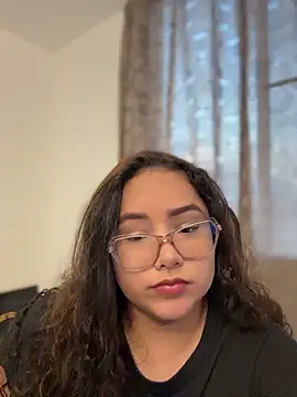 CurlyGirl 1 online show from 14, 6, 2026