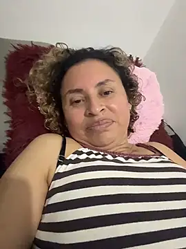 Snapshot of SheraHadee chatting on 18, 6, 2026 SheraHadee online show from 18, 6, 2026