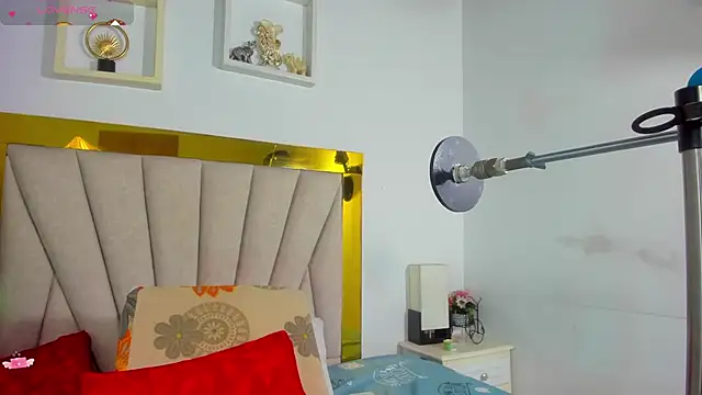 angel dthroatt online show from 26, 12, 2024