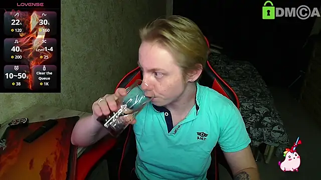 Snapshot of Alexis_Gordon chatting on 5, 11, 2025 Alexis Gordon online show from 5, 11, 2025