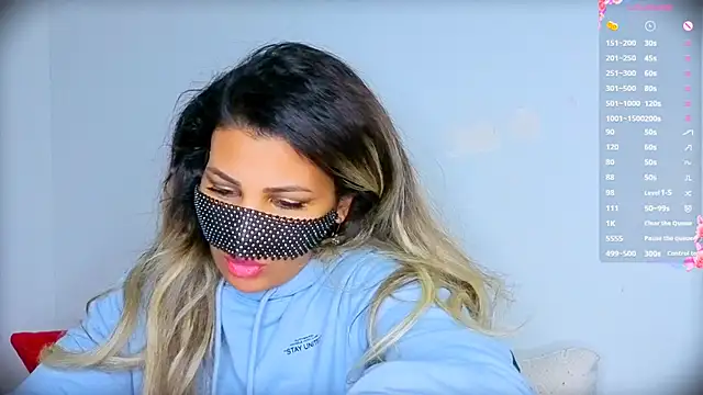 Snapshot of Turkish_Latina chatting on 3, 10, 2025 Turkish Latina online show from 3, 10, 2025