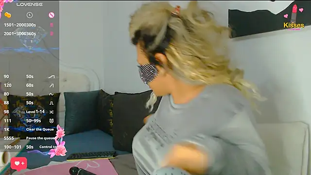 Snapshot of Turkish_Latina chatting on 2, 3, 2025 Turkish Latina online show from 2, 3, 2025